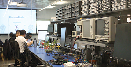 Lab equipment in CSL