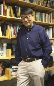 Professor Lang Tong